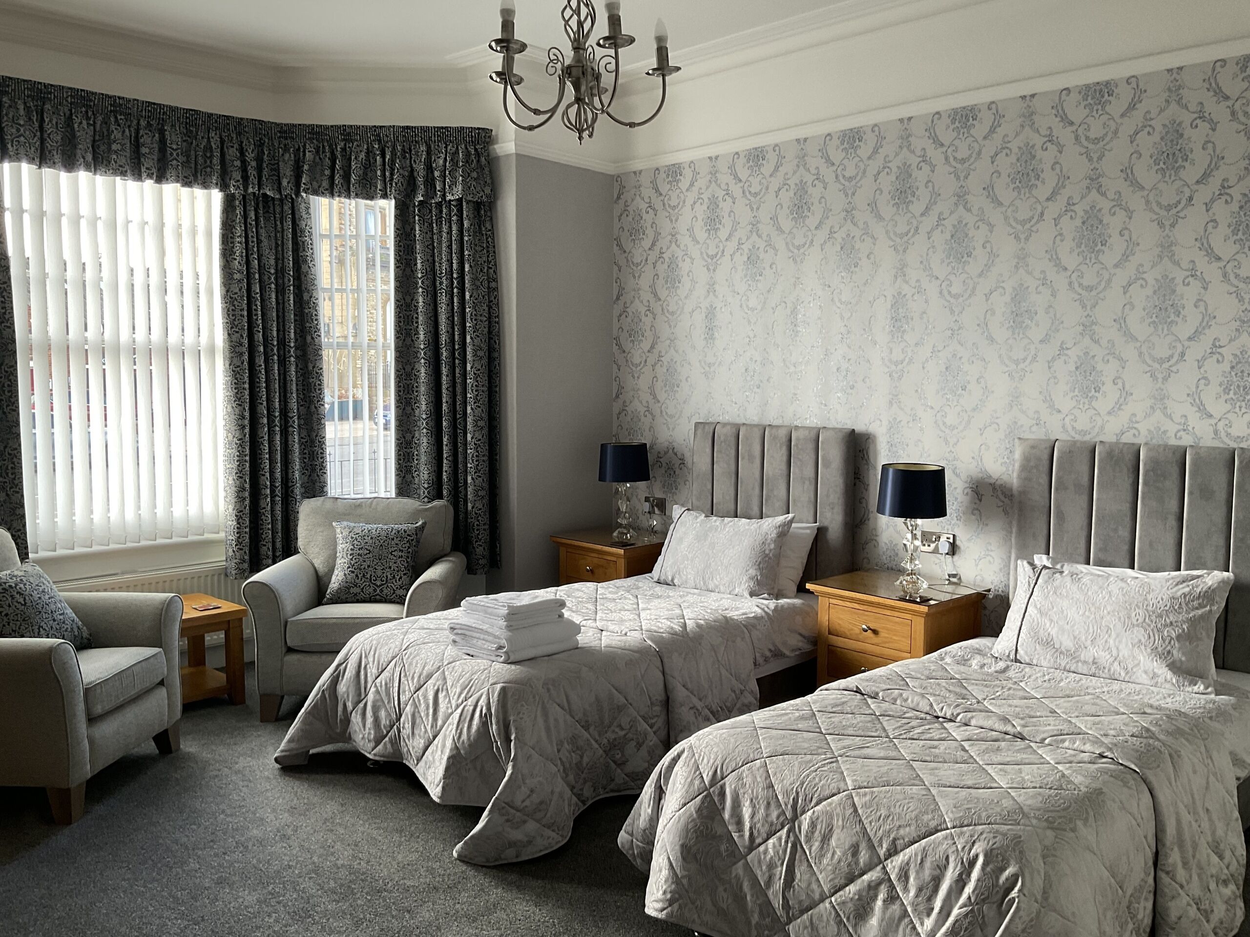 Twin Room, Ensuite (Bath & Shower)