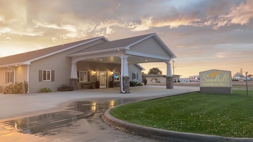 Sandhills Guest House Motel