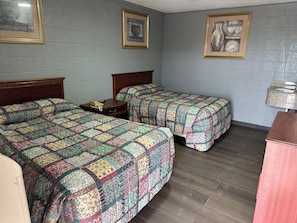 Standard Room, 2 Double Beds