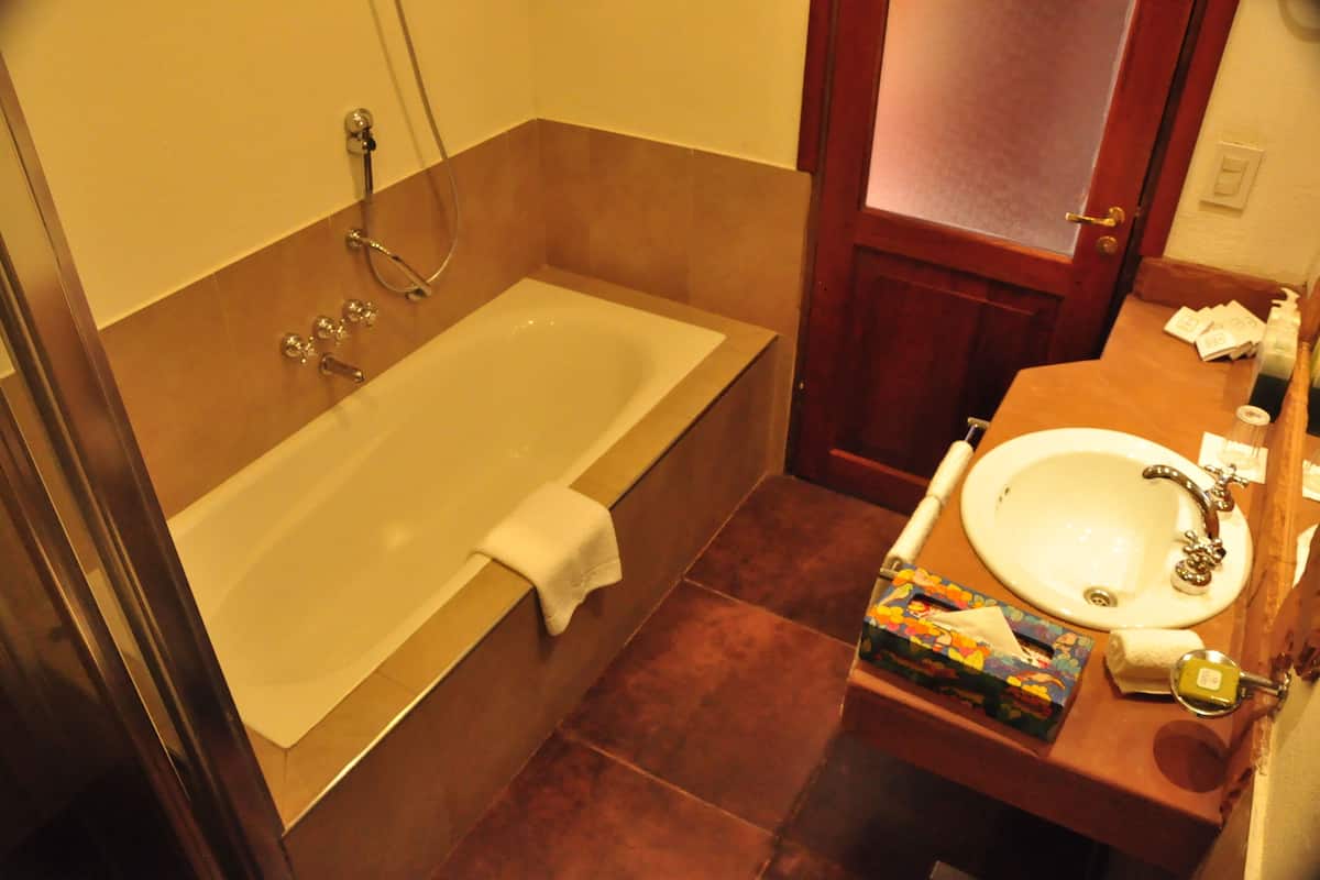 hair dryer, bidet, towels