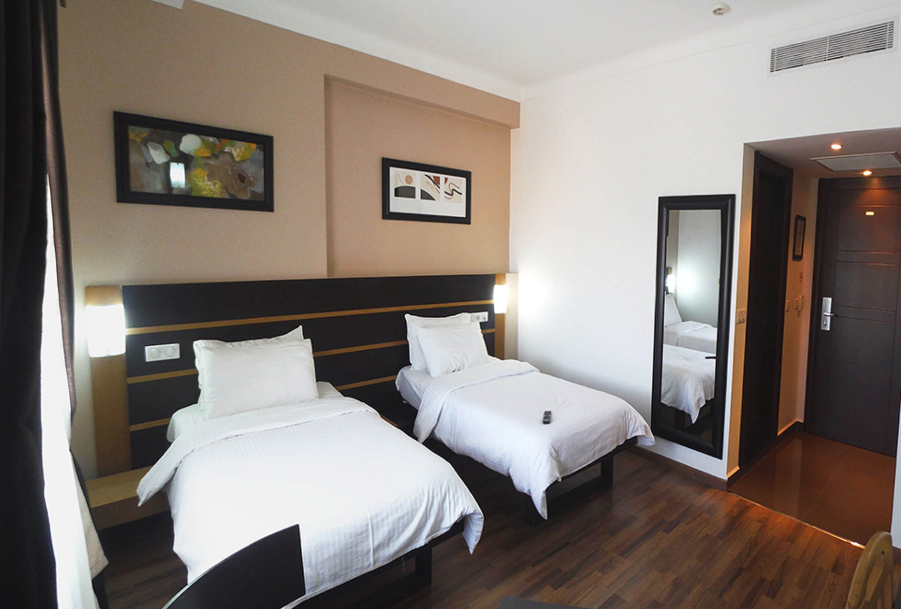 Classic Twin Room | Blackout curtains, free WiFi