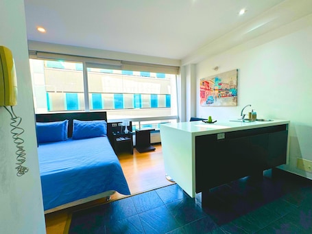 Junior Room, 1 Double Bed | Down comforters, in-room safe, individually furnished, desk