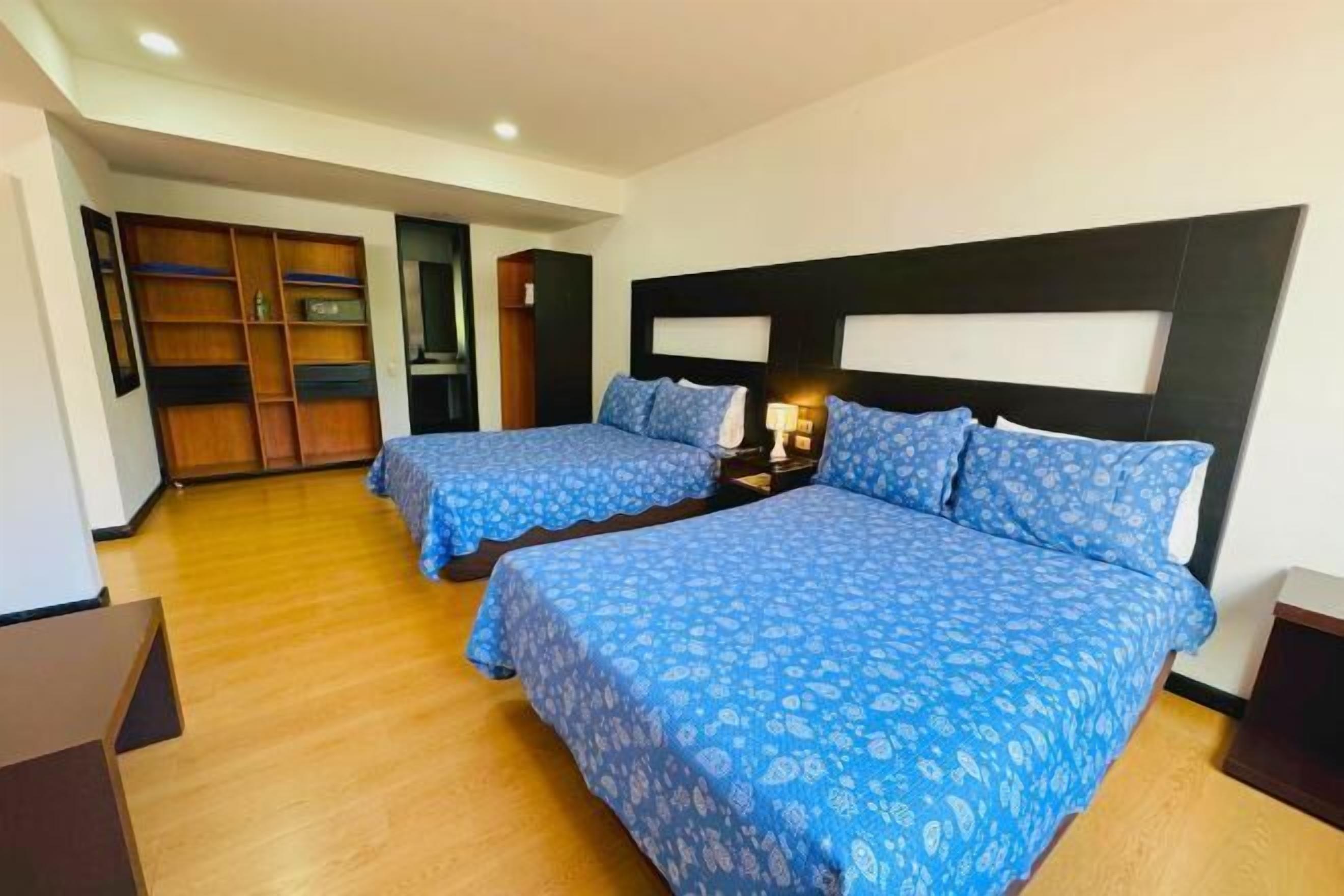 Down comforters, in-room safe, individually furnished, desk