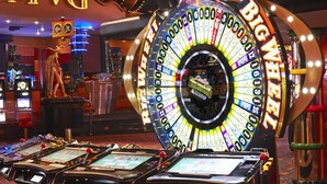 Unclassified image, 4 of 51, button - Carnival City Hotel (Brakpan)