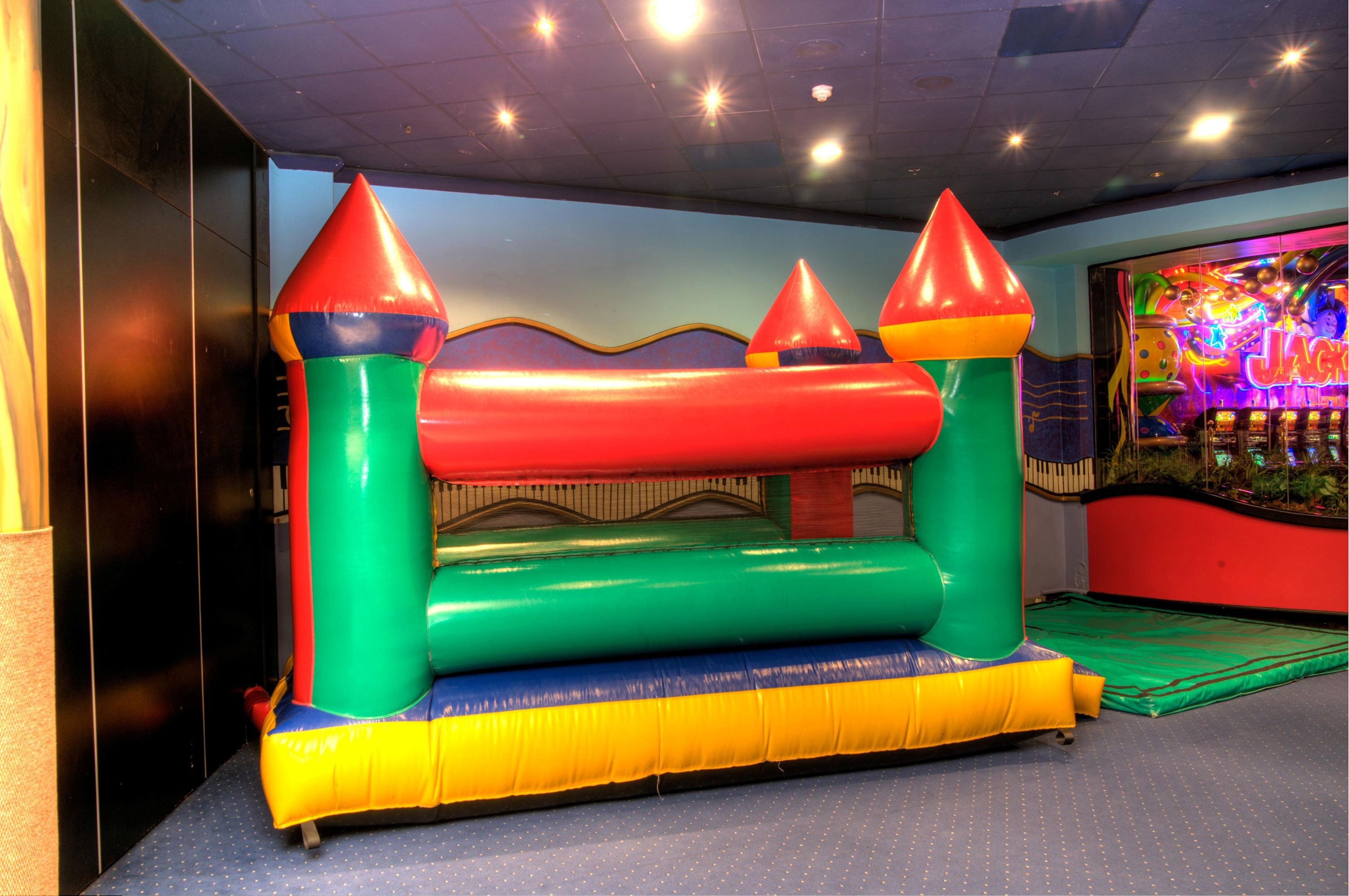 children’s play area – indoor