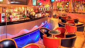 Unclassified image, 5 of 51, button - Carnival City Hotel (Brakpan)