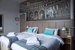1 bedroom, individually decorated, iron/ironing board, free WiFi
