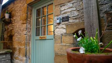 Double Room, Ensuite (The Piggeries Room) | Miscellaneous