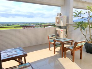 Vierpersoonskamer, 2 tweepersoonsbedden | Balkon