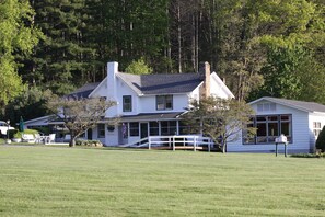 Front of property - Pisgah View Ranch (Candler)