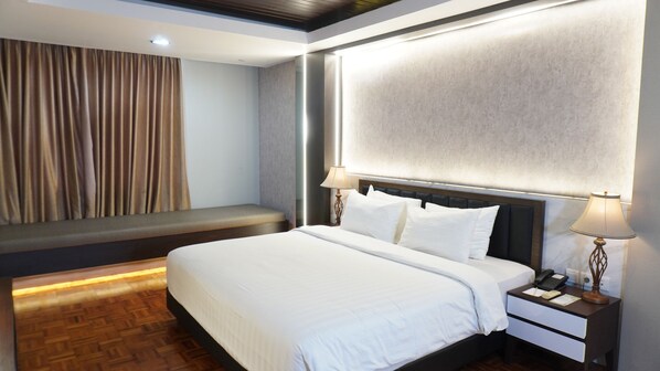 Minibar, cortinas blackout, wifi gratis y ropa de cama 