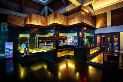 Crown Victoria Hotel