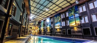 Crown Victoria Hotel