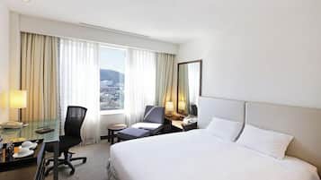Standard Room | Down comforters, free minibar, in-room safe, desk