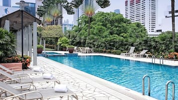 Indoor pool, outdoor pool, sun loungers