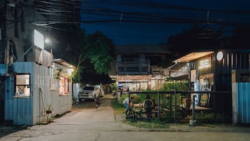 免費自助泊車