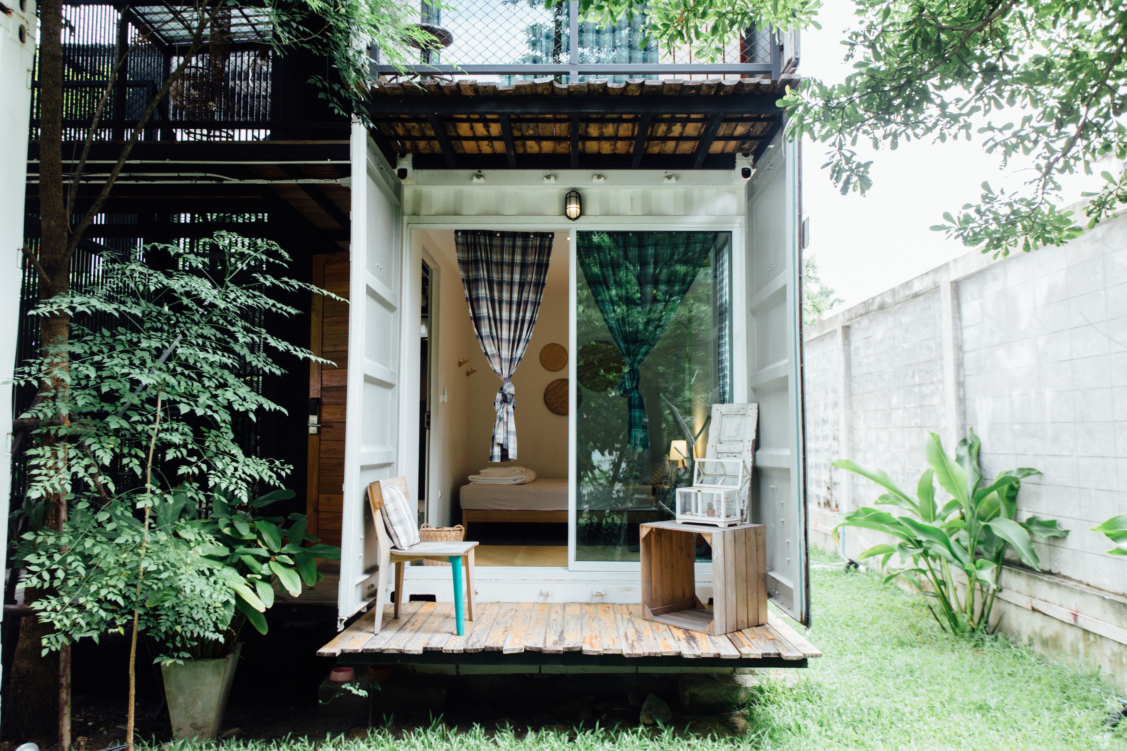 Private Room (Shared bathroom) | Terras