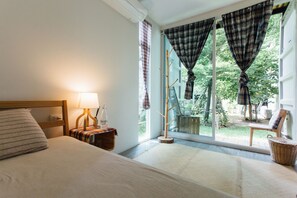 Private Room (Shared bathroom) | 隔音、免费 WiFi、床单