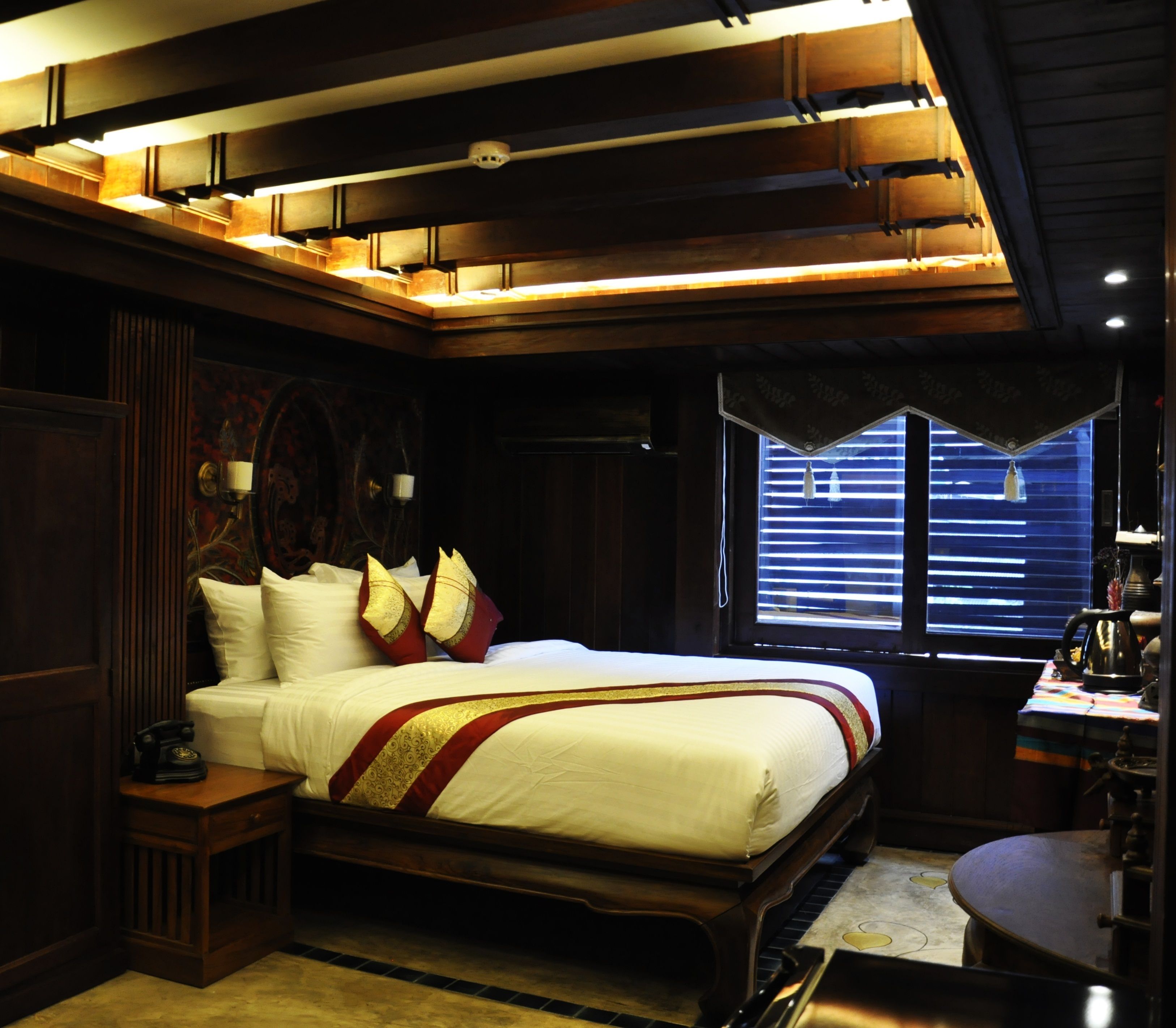 namton deluxe with bathtub | 1 bedroom, egyptian cotton sheets, premium bedding, down duvets