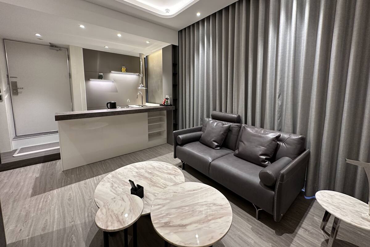 Phòng Grand | Bộ đồ giường cao cấp, chăn bông, minibar với thức uống miễn phí