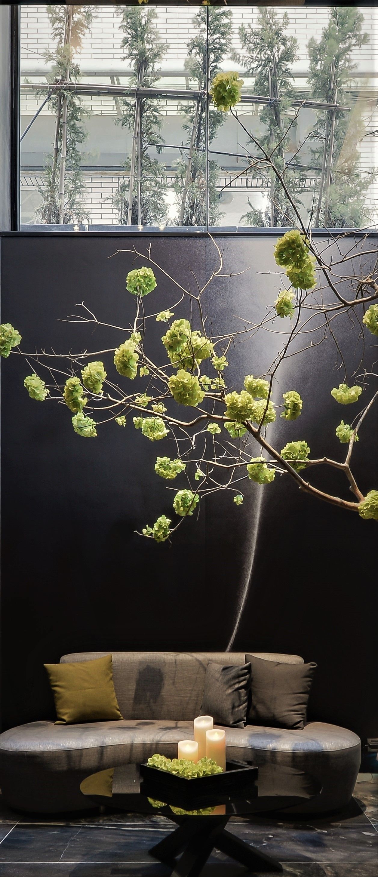 2 restaurants, breakfast served