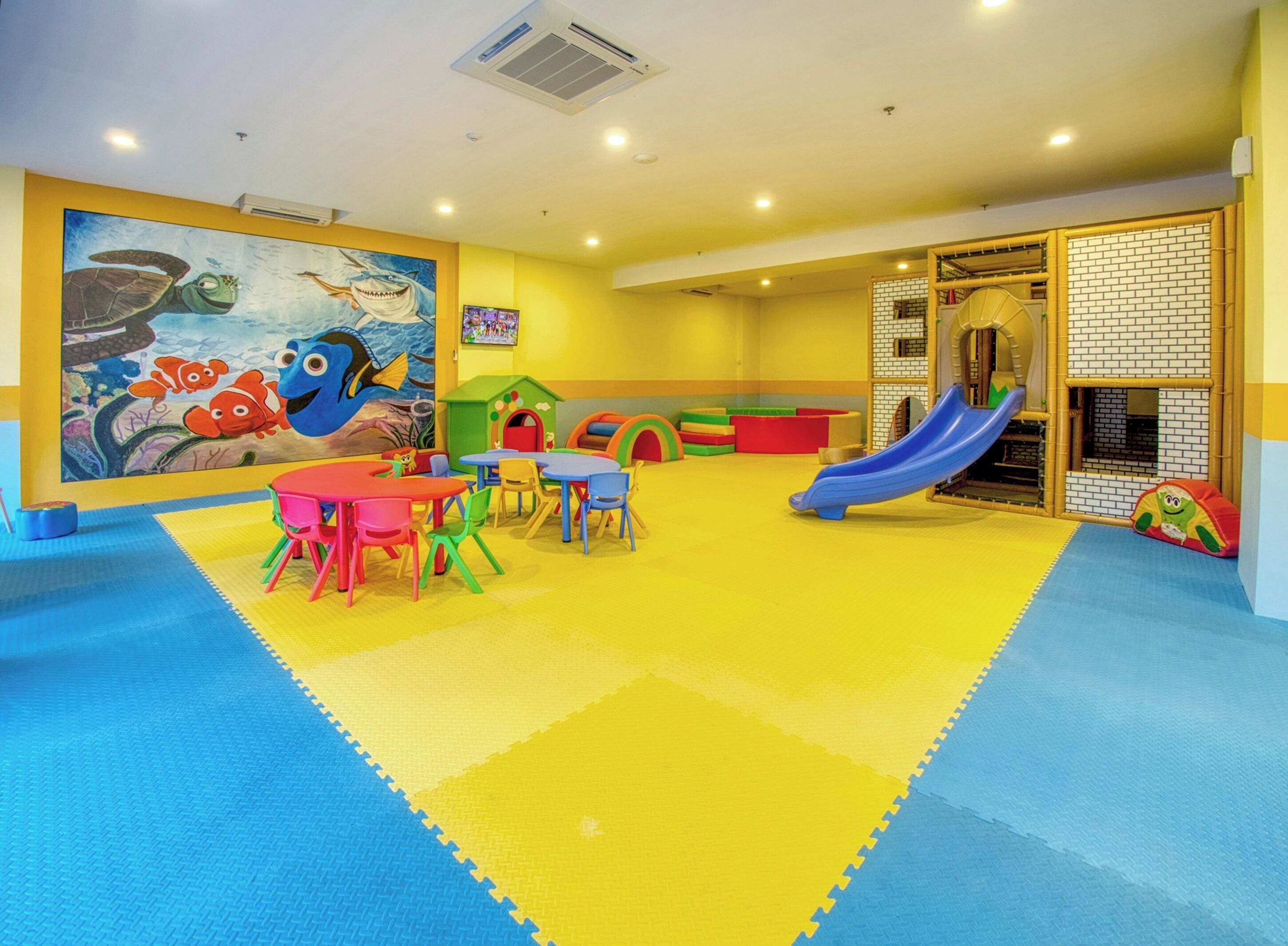 Children's play area - indoor