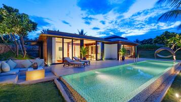 Two-Bedroom Ocean View Pool Villa - All Spa Inclusive | Terrace/patio