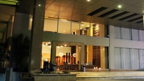 مدخل المنشأة