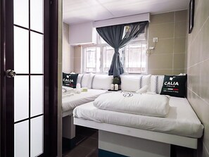 Premium bedding, in-room safe, free WiFi - Joyous Guest House (Kowloon)