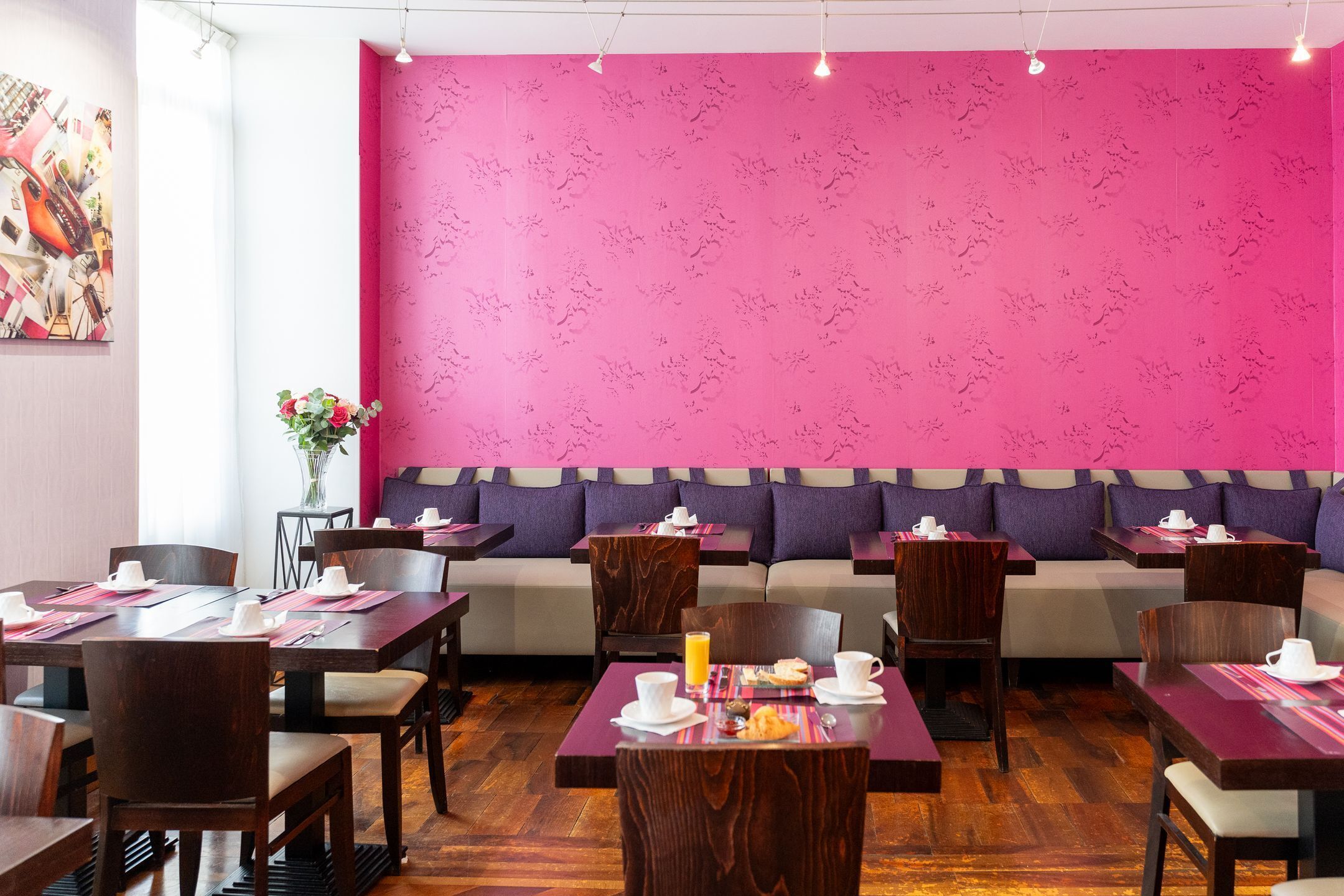 Päivittäinen buffetaamiainen (16 EUR per henkilö)