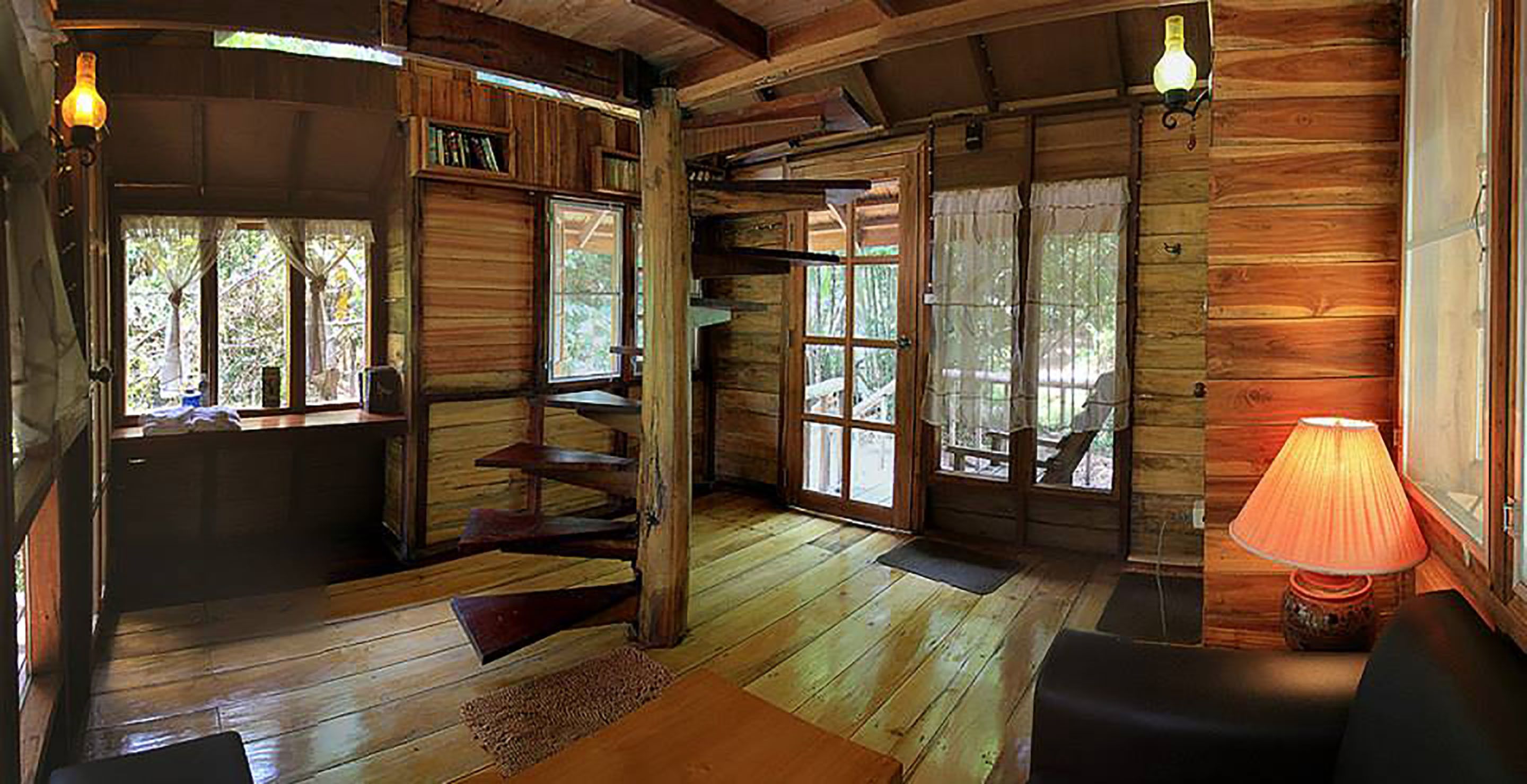 family cottage | individually decorated, individually furnished, desk