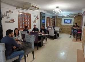 منطقة الاستقبال