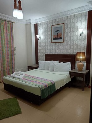 Deluxe Suite, 2 Bedrooms | Egyptian cotton sheets, premium bedding, Select Comfort beds, minibar - Bonne Vie Hotel (6th of October City)