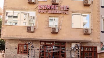 Fachada da propriedade