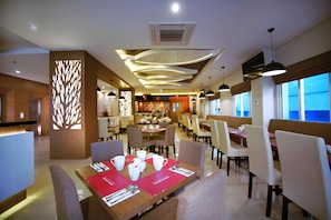 Bar (in der Unterkunft)