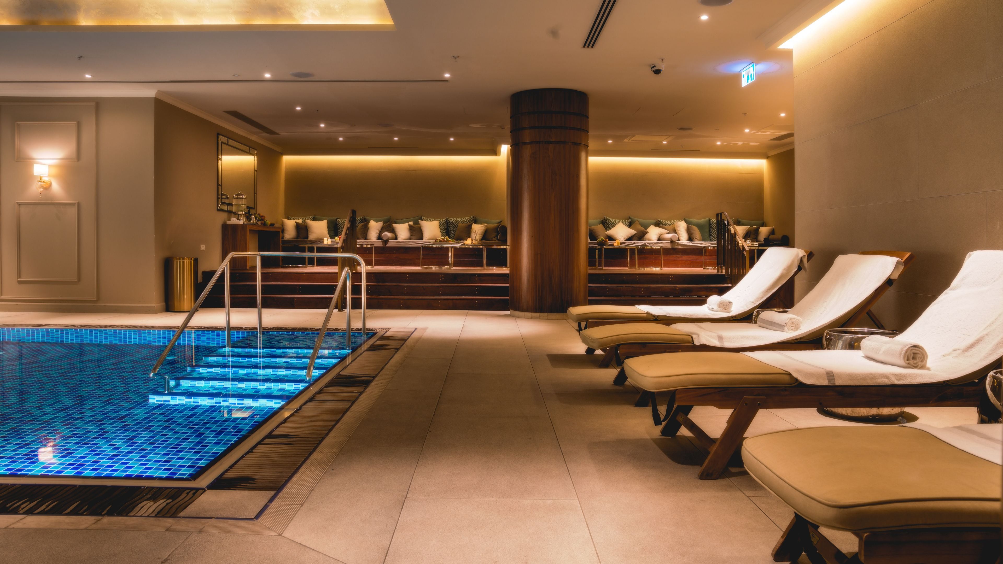 sauna, steam room, body treatments, facials, massage/treatment rooms