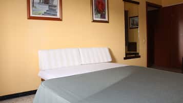 Double or Twin Room | Terrace/patio