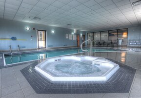 Una piscina techada