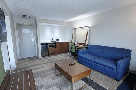 Holiday Inn Express Suites Toronto Airport West, an IHG Hotel - Image 23