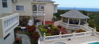 The Royal Kensington Guest House