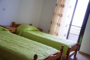 Studio | Egyptian cotton sheets, iron/ironing board, free WiFi - Aggeliki Apartments (Corfu)