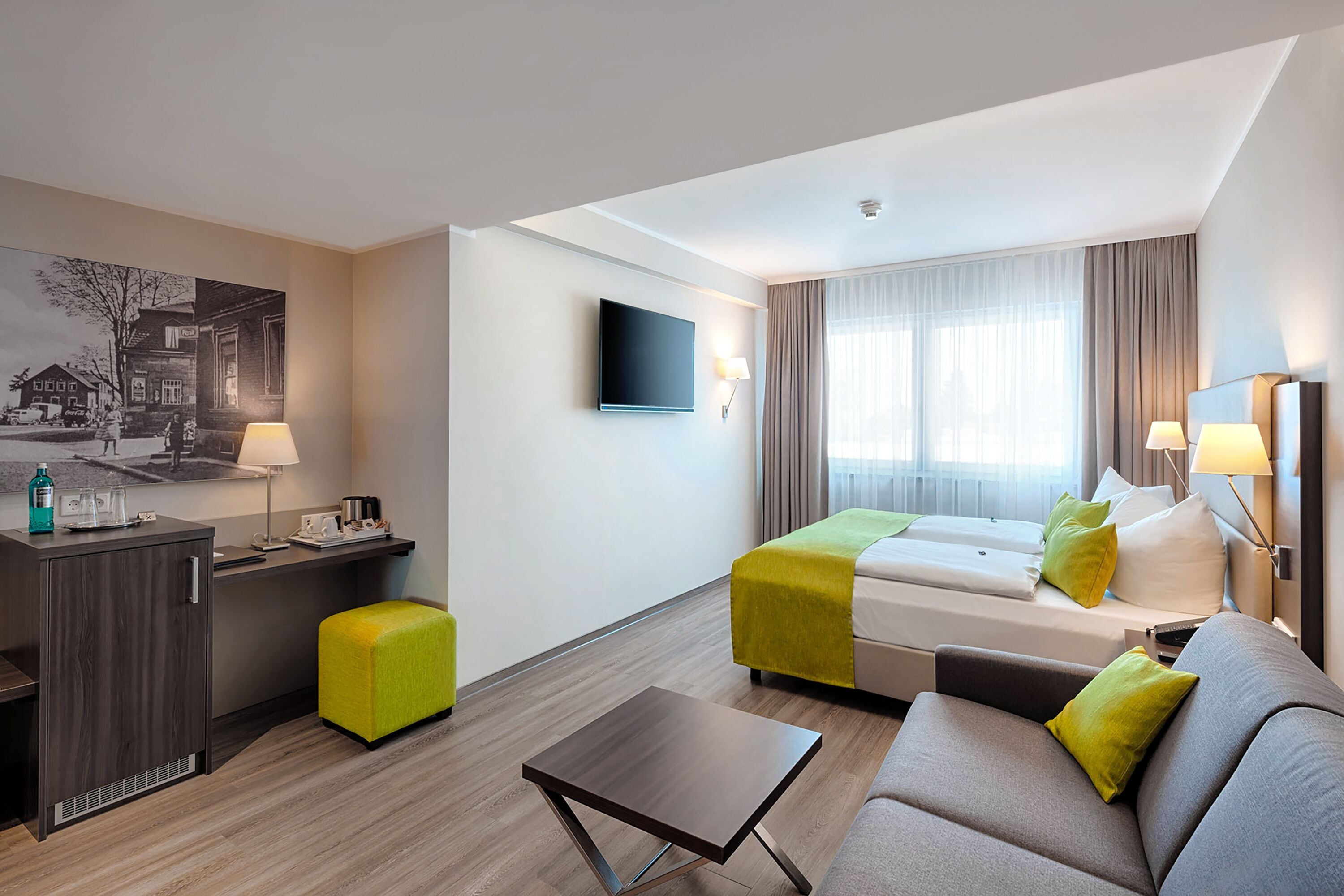 family room (sofabed) | hypo-allergenic bedding, minibar, in-room safe, desk