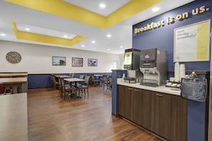 Free daily buffet breakfast