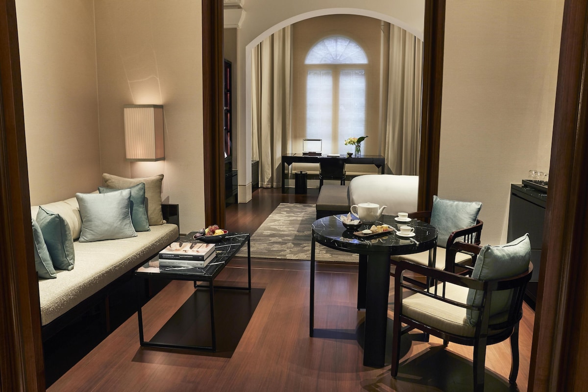 Stamford Suite | Frette Italian sheets, premium bedding, down comforters