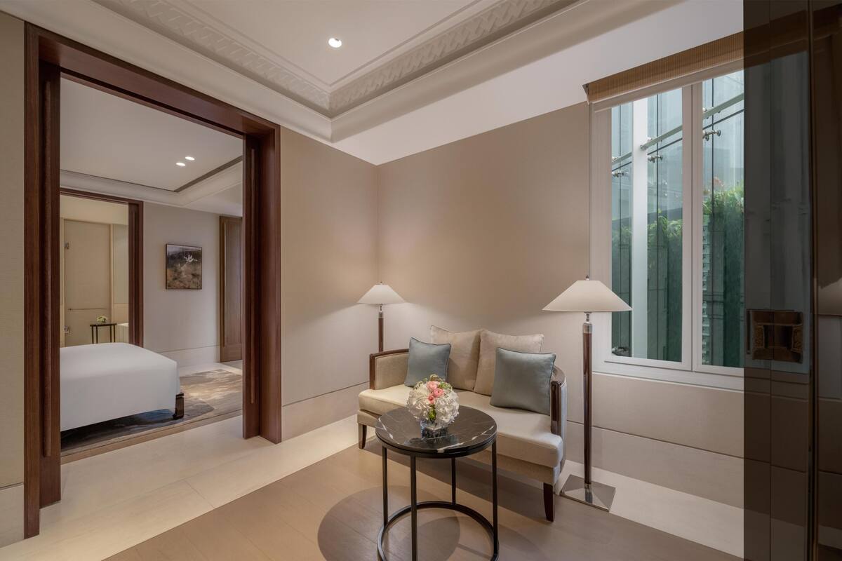 Capitol Suite King Bed | Lençóis italianos Frette, roupas de cama premium, edredons de pluma