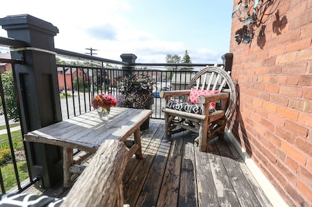 SuĆte superior, vĆ”rias camas (Private Bathroom) | Vista da sacada