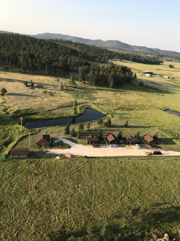 Gold Camp Cabins - Custer, SD