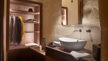 Junior Suite | Bathroom