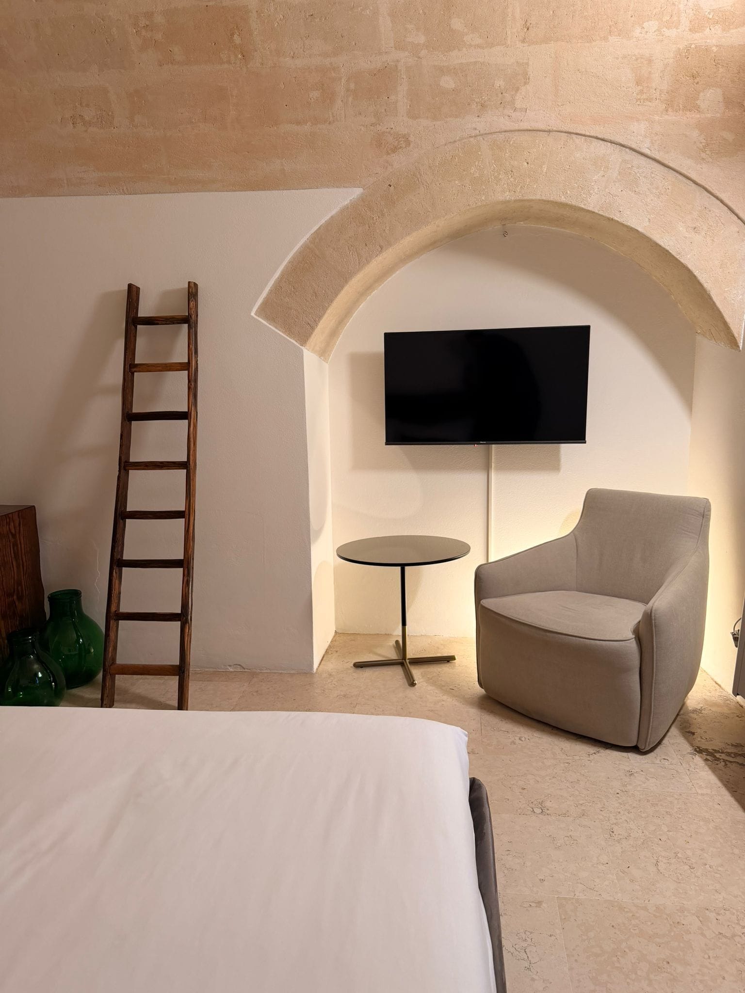 Photo - Le Malve Cave Retreat