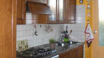 CafetiÚre/bouilloire, bouilloire électrique